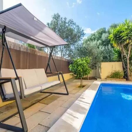 Villa Enchanting With Pool Near