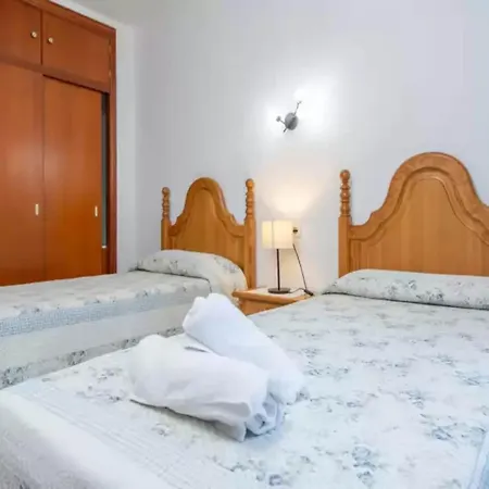 Enchanting With Pool Near Villa *