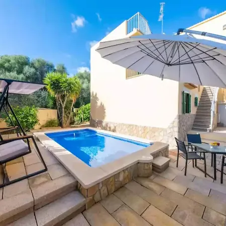 Villa Enchanting With Pool Near